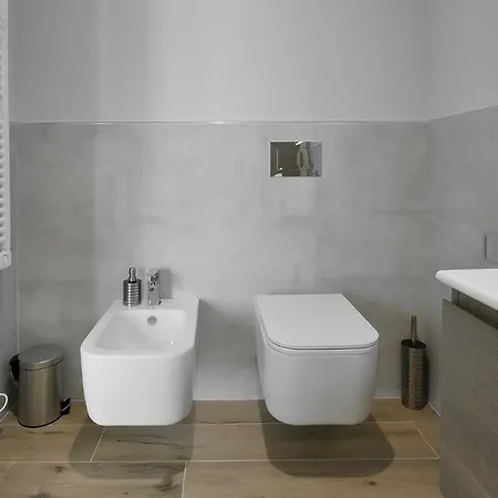 Sar Apartment *